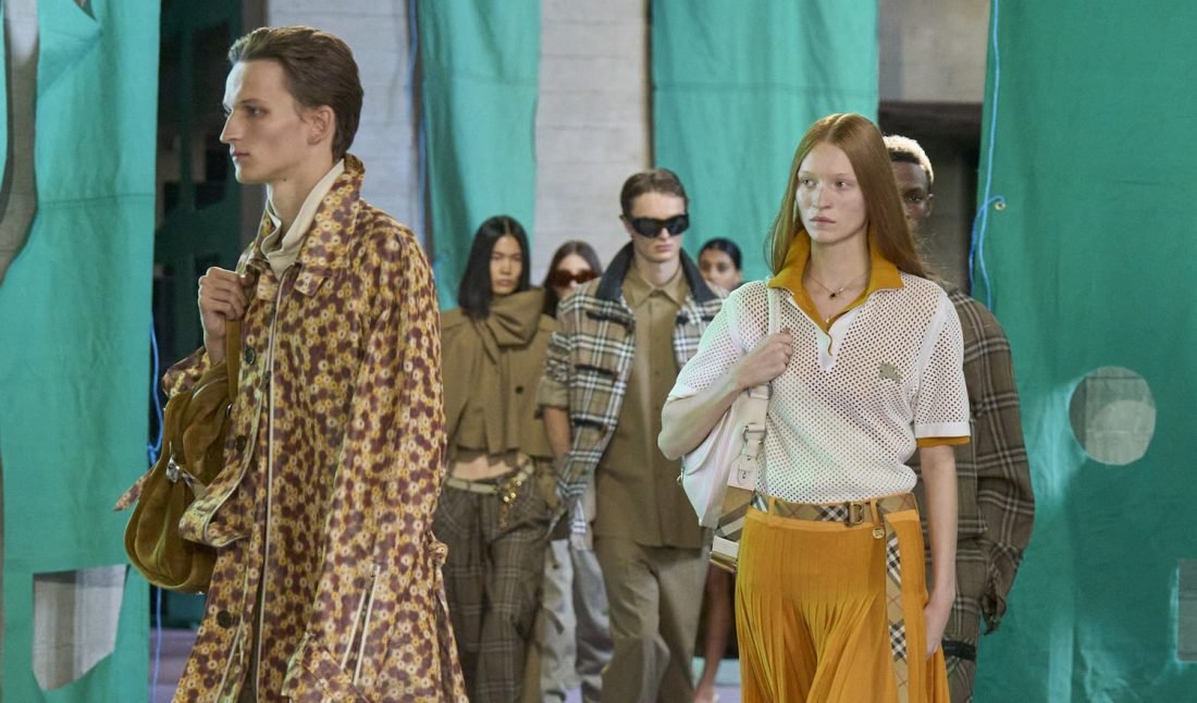 FASHION WEEK LONDON Burberry Spring-Summer 2025 Show : Bucolic