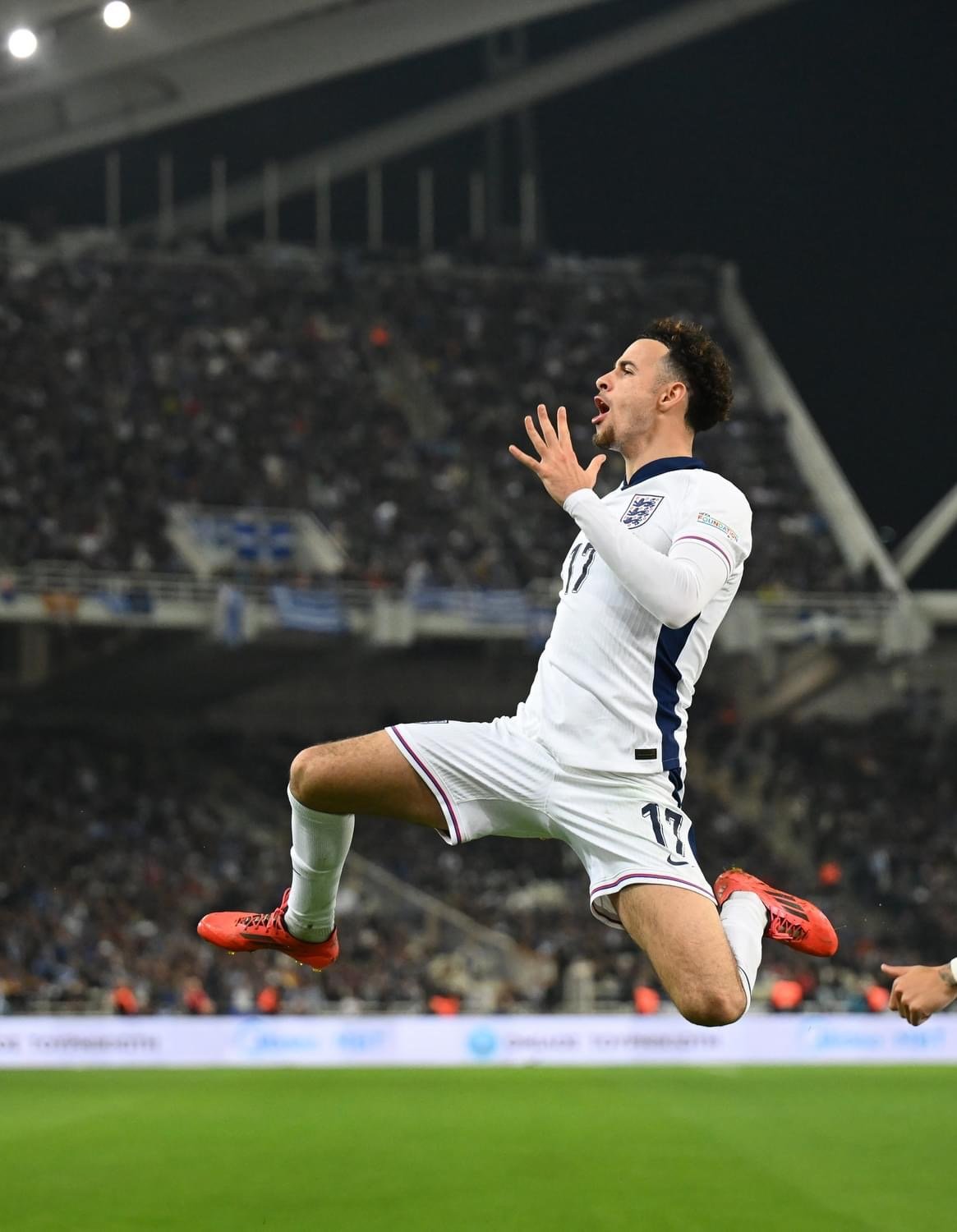 Football England Triumphs in UEFA Nations League : A crucial victory against Greece